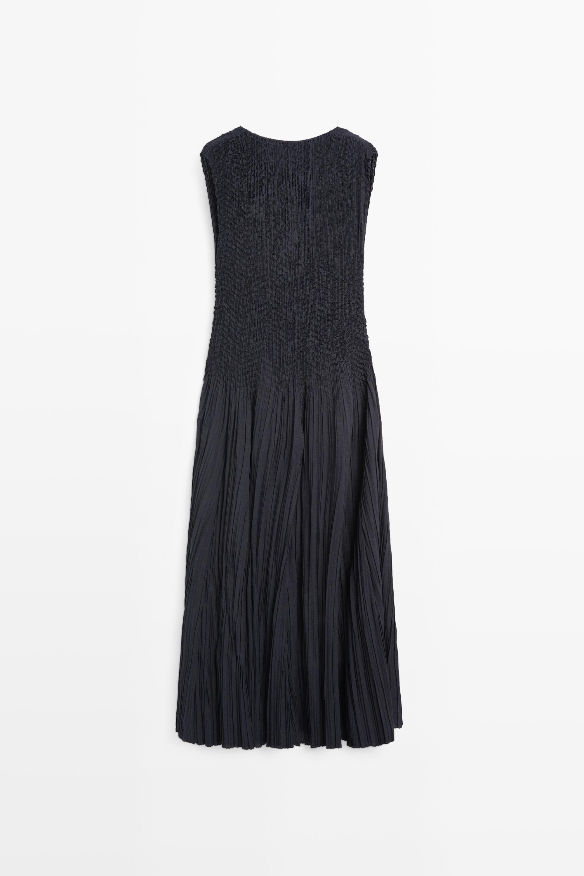 Robe longue fluide froncée